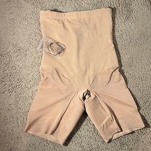 Honeylove Shapewear Shorts in Tan